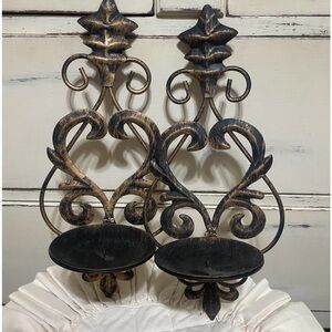 Elegant vintage-style wall sconces